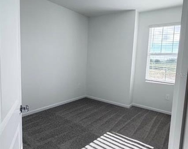3228 Namaste Drive - Photo Thumbnail 27