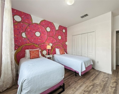 8854 Candy Palm Road - Photo Thumbnail 24
