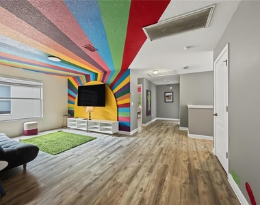 8854 Candy Palm Road - Photo Thumbnail 17