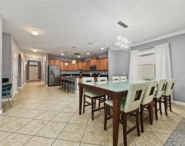 8854 Candy Palm Road - Photo Thumbnail 9