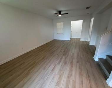 1221 Priory Circle - Photo Thumbnail 19