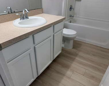 1221 Priory Circle - Photo Thumbnail 24