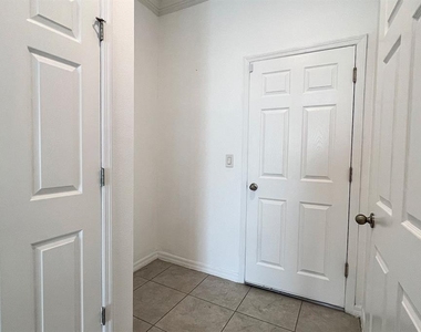 15589 Willow Arbor Circle - Photo Thumbnail 43