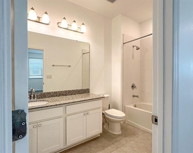 15589 Willow Arbor Circle - Photo Thumbnail 28