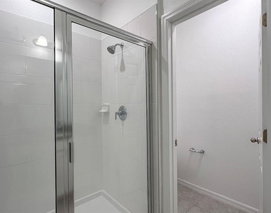 15589 Willow Arbor Circle - Photo Thumbnail 31