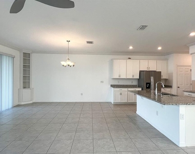 15589 Willow Arbor Circle - Photo Thumbnail 10