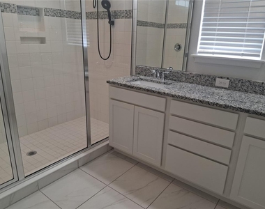 8964 Sperry Street - Photo Thumbnail 9