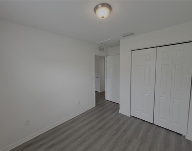 103 Marion Oaks Drive - Photo Thumbnail 10