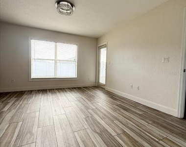 9937 Sw 57th Court - Photo Thumbnail 21