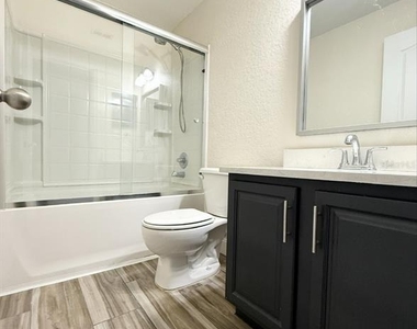 9937 Sw 57th Court - Photo Thumbnail 17