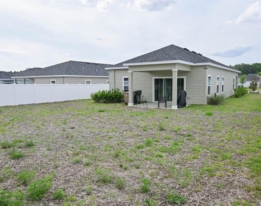 4732 Nw 11th Street - Photo Thumbnail 1