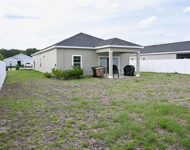 4732 Nw 11th Street - Photo Thumbnail 2