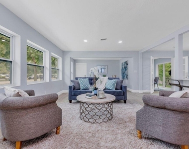 101 S Lakemont Avenue - Photo Thumbnail 2