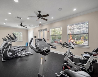 8177 Roseville Boulevard - Photo Thumbnail 30