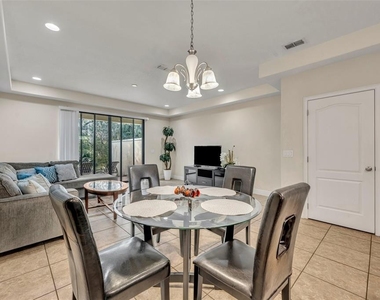 8177 Roseville Boulevard - Photo Thumbnail 9