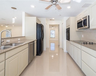 6195 Valerian Boulevard - Photo Thumbnail 13