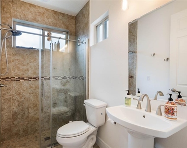 6020 Marleon Drive - Photo Thumbnail 35