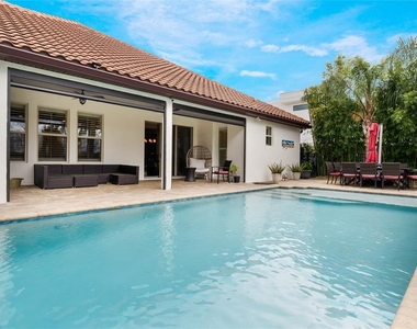 6020 Marleon Drive - Photo Thumbnail 23