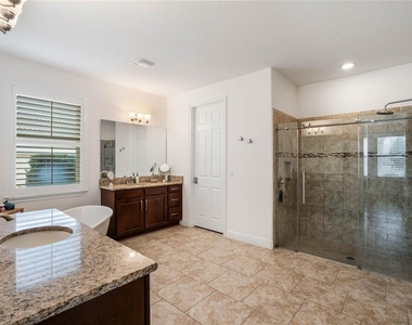 6020 Marleon Drive - Photo Thumbnail 6