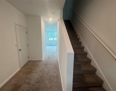 3238 Vesara Drive - Photo Thumbnail 3