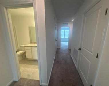 3238 Vesara Drive - Photo Thumbnail 13