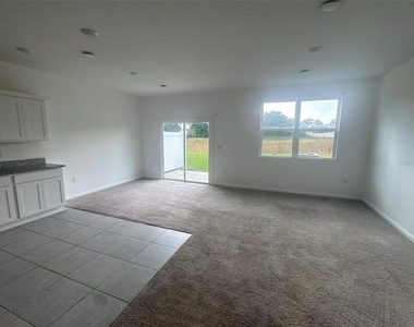 3238 Vesara Drive - Photo Thumbnail 5