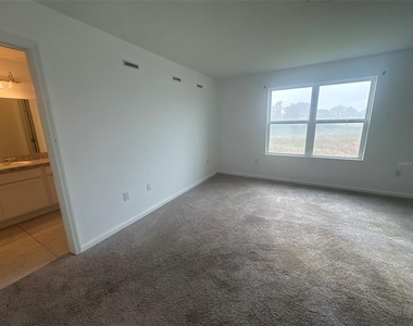 3238 Vesara Drive - Photo Thumbnail 14
