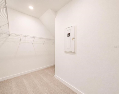 3027 Granite Ridge Avenue - Photo Thumbnail 25