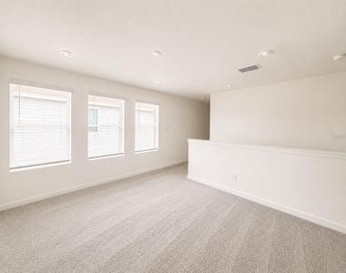 3027 Granite Ridge Avenue - Photo Thumbnail 13