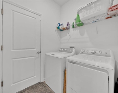 717 Citrus Reserve Boulevard - Photo Thumbnail 6