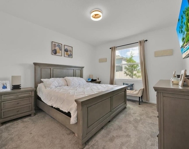 717 Citrus Reserve Boulevard - Photo Thumbnail 19