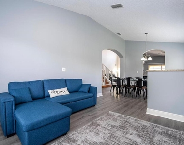 254 Cordova Avenue - Photo Thumbnail 11