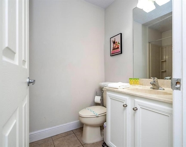 254 Cordova Avenue - Photo Thumbnail 56