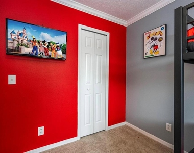254 Cordova Avenue - Photo Thumbnail 40