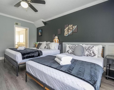 254 Cordova Avenue - Photo Thumbnail 27