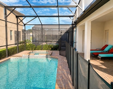 8861 Corcovado Drive - Photo Thumbnail 2