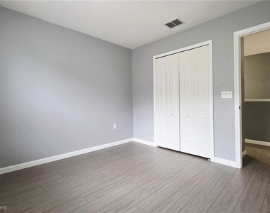 1719 Plantation Oaks - Photo Thumbnail 20