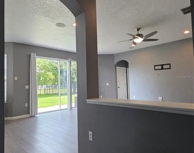 1719 Plantation Oaks - Photo Thumbnail 6