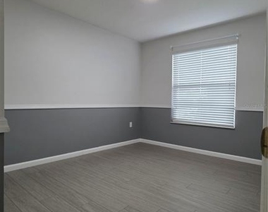 1719 Plantation Oaks - Photo Thumbnail 21