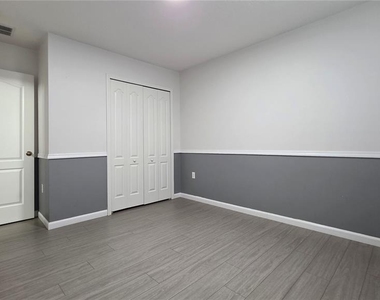 1719 Plantation Oaks - Photo Thumbnail 22