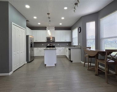 1719 Plantation Oaks - Photo Thumbnail 8