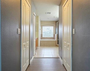 1719 Plantation Oaks - Photo Thumbnail 29
