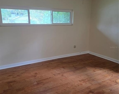 3111 Formosa Avenue - Photo Thumbnail 13