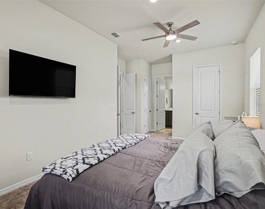 4389 Sunset Preserve Boulevard - Photo Thumbnail 32