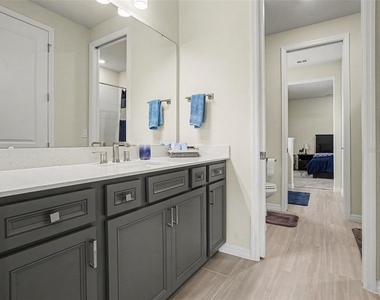 4389 Sunset Preserve Boulevard - Photo Thumbnail 27