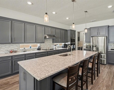 4389 Sunset Preserve Boulevard - Photo Thumbnail 6
