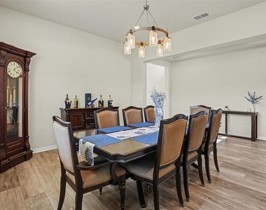 4389 Sunset Preserve Boulevard - Photo Thumbnail 10