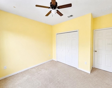 9137 Grand Island Way - Photo Thumbnail 14