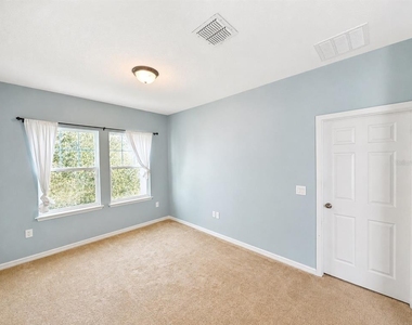 9137 Grand Island Way - Photo Thumbnail 11