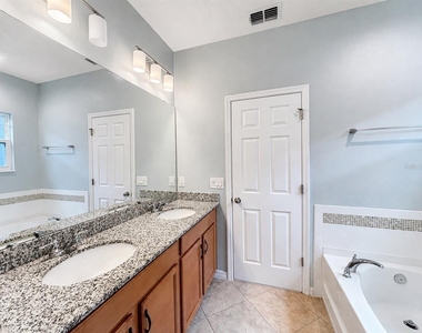 9137 Grand Island Way - Photo Thumbnail 4